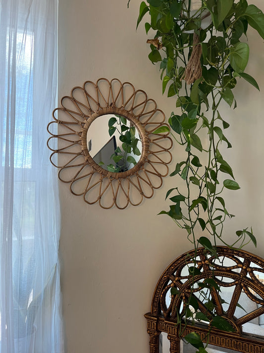 25" Round Rattan Mirror